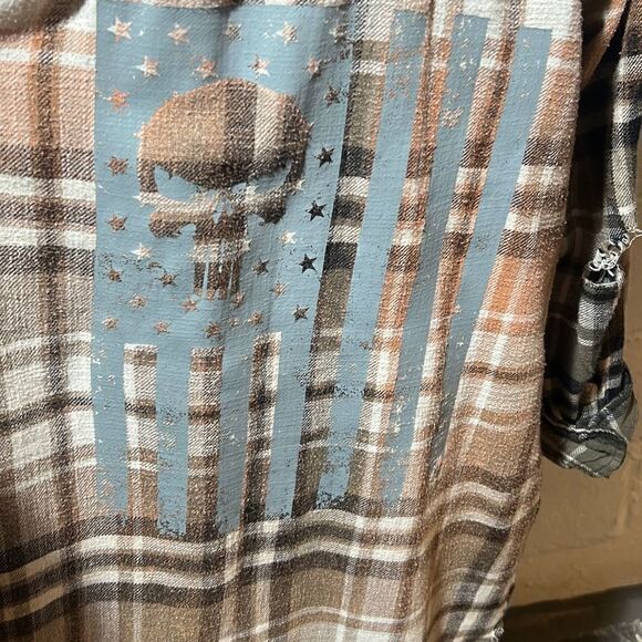 Up Cycle Flannel   - Picture 3 of 10